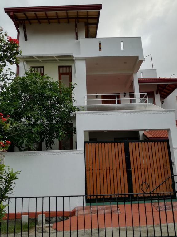 Bianco Terrace Hotel Negombo Kültér fotó