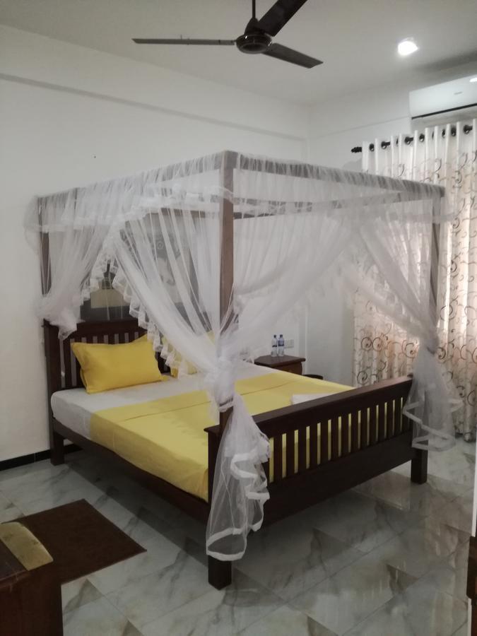 Bianco Terrace Hotel Negombo Kültér fotó