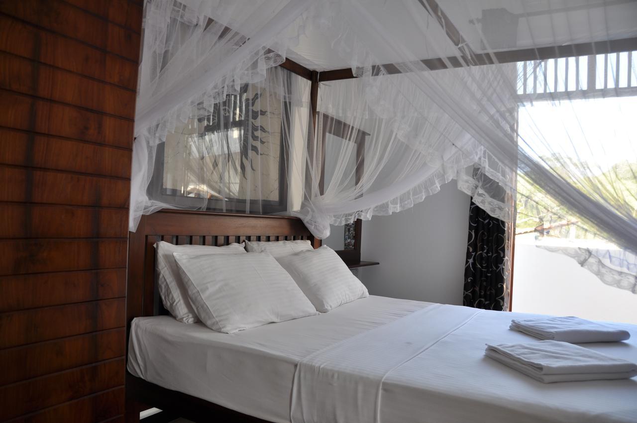Bianco Terrace Hotel Negombo Kültér fotó